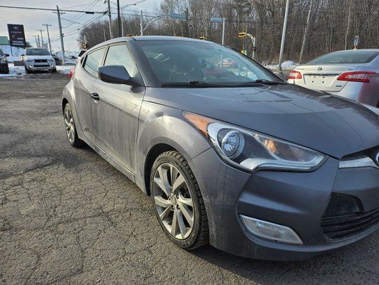 Hyundai Veloster coupé 3 portes DCT 2017 Gris