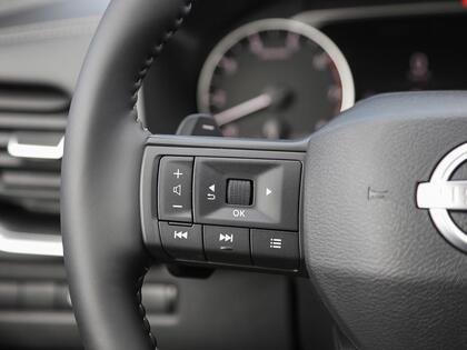 Nissan Rogue 2026 Blanc Everest nacré triple couche Blainville - photo #14