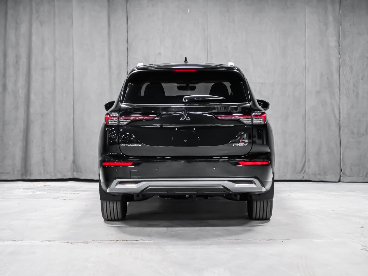 2026 Mitsubishi Outlander Plug-In Hybrid GT Black Diamond Premium Finish Montreal - photo #4