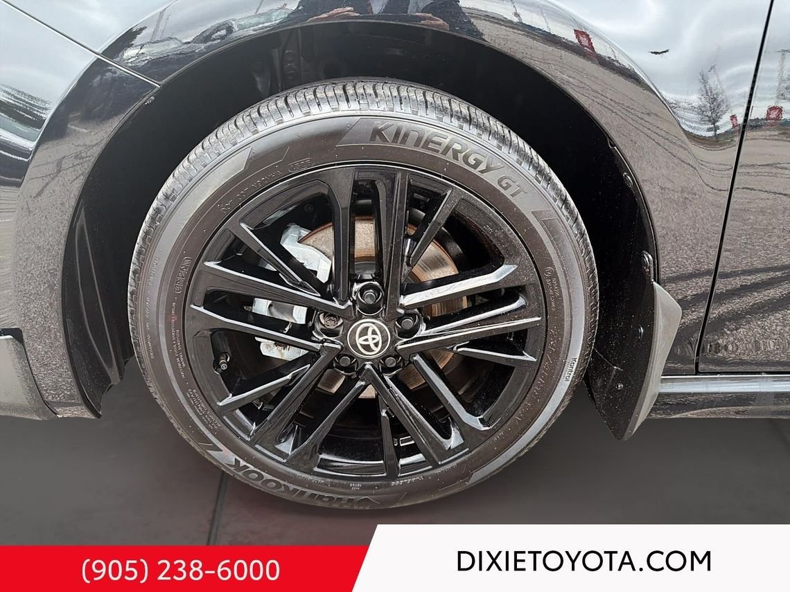 2026 Toyota Camry Power Sunroof, Leather Interior, Heated Seats, Alloy Wheels, Heated Steering Wheel, Bluetooth Midnight Black Metallic Mississauga - photo #15