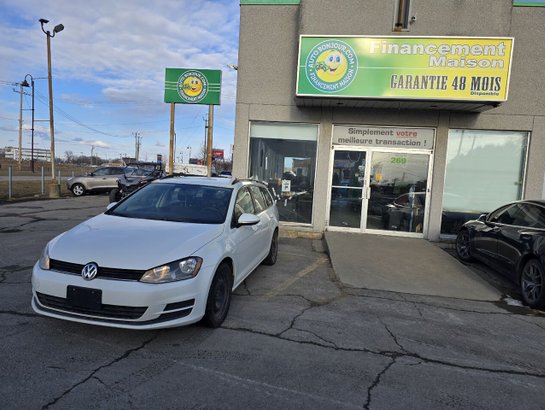 2016 Volkswagen Golf familiale sport 2016 White