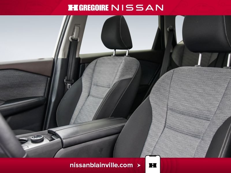 2023 Nissan Rogue Beige Laval - photo #25