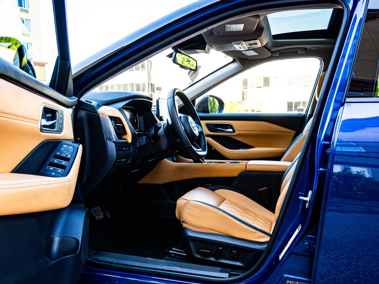 2023 Nissan Rogue AWD Platinum Blue Sherwood Park - photo #16
