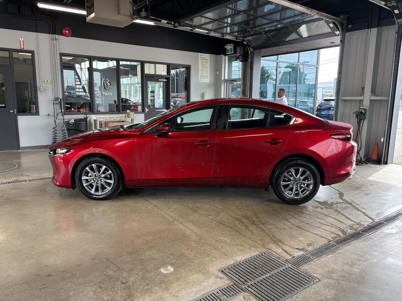 2026 MAZDA Mazda3 GX Soul Red Crystal Metallic Châteauguay - photo #4