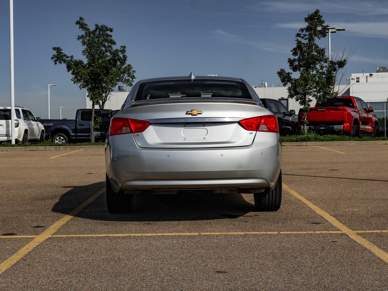2017 Chevrolet Impala 4dr Sdn LT w/1LT Grey Sherwood Park - photo #6