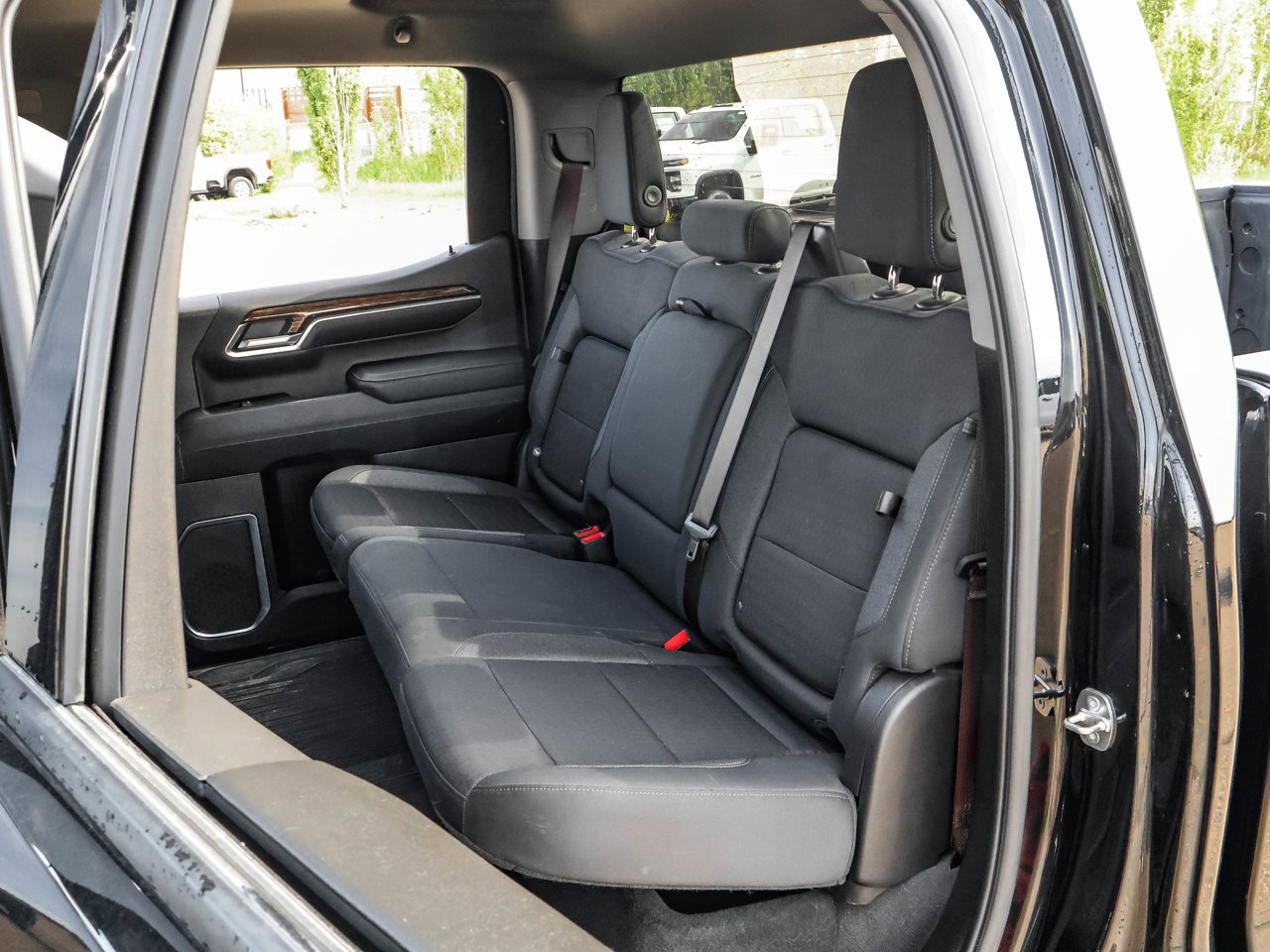 2024 GMC Sierra 1500 4WD Crew Cab 147 Elevation Black Sherwood Park - photo #15