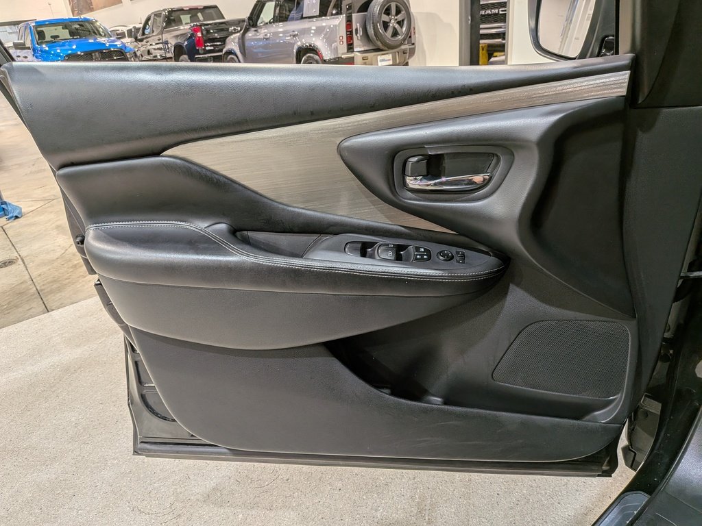 2018 Nissan Murano FWD S Black Val-David - photo #29