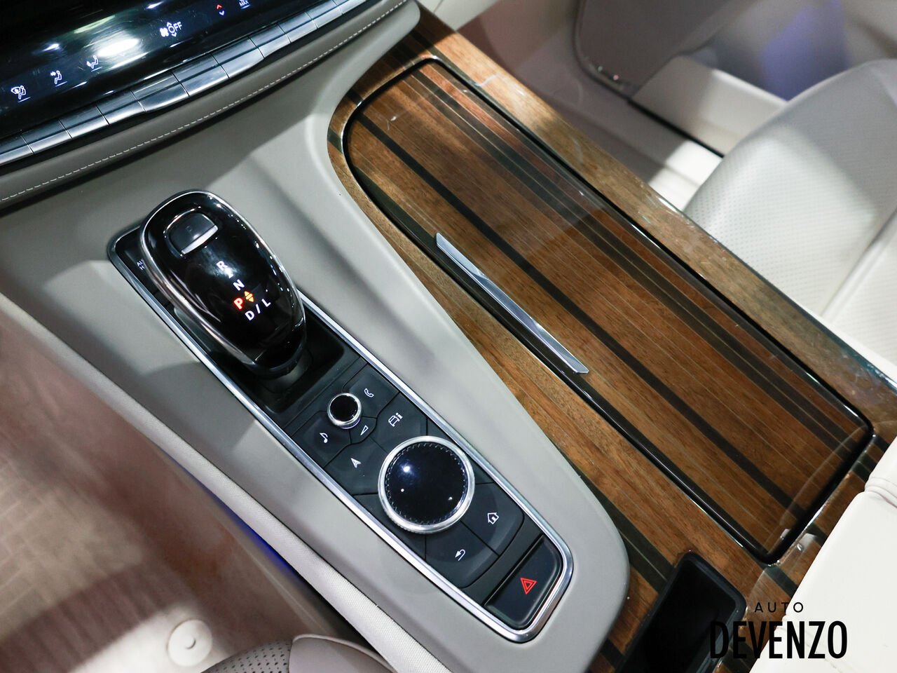 Cadillac Escalade ESV 2023 Noir Saint-Eustache - photo #18