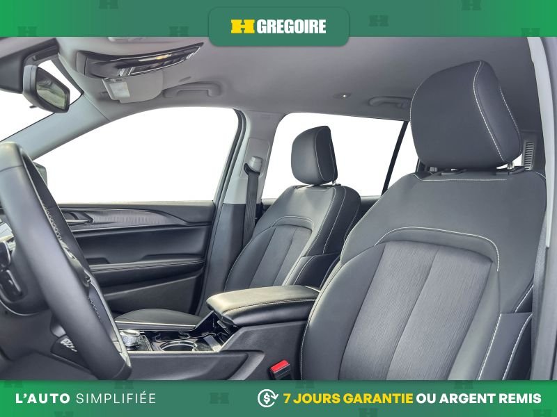 2023 Jeep Grand Cherokee L White Blainville - photo #29