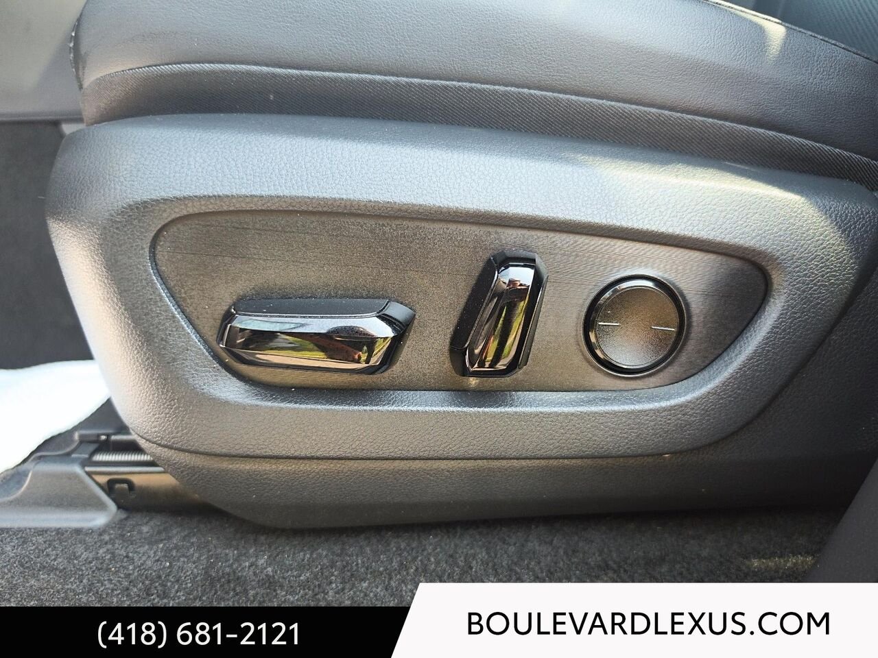 Lexus GX 19850A 2026 Gris Québec - photo #9