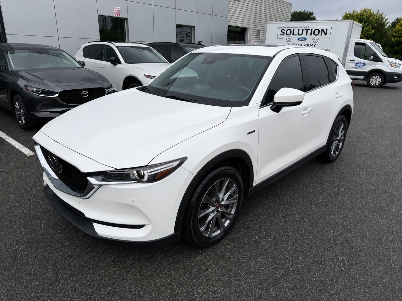 MAZDA CX-5 SIGNATURE Édition 100e anniversaire 2021 Blanc Châteauguay - photo #2
