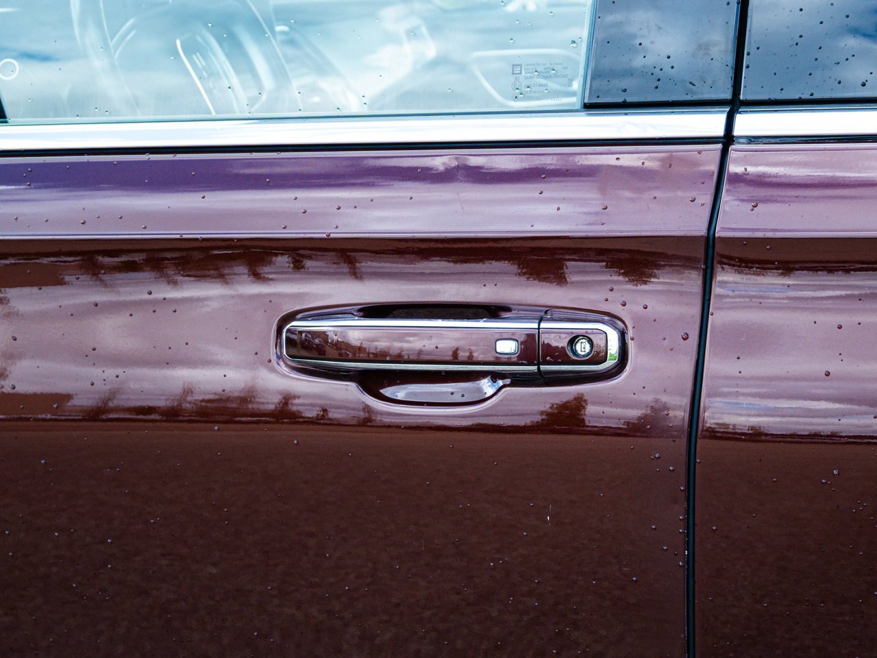 2022 GMC Yukon XL 4WD 4dr SLT Red Sherwood Park - photo #7