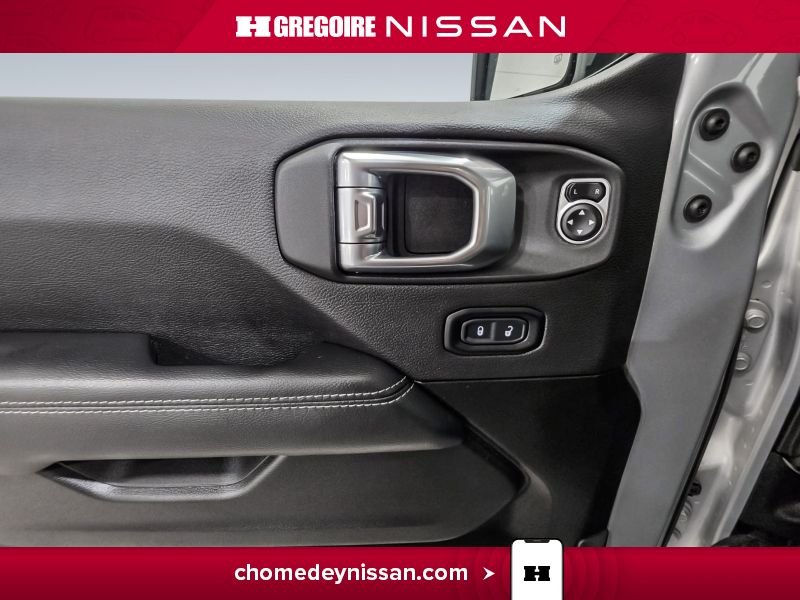 2023 Jeep Wrangler Grey Blainville - photo #13