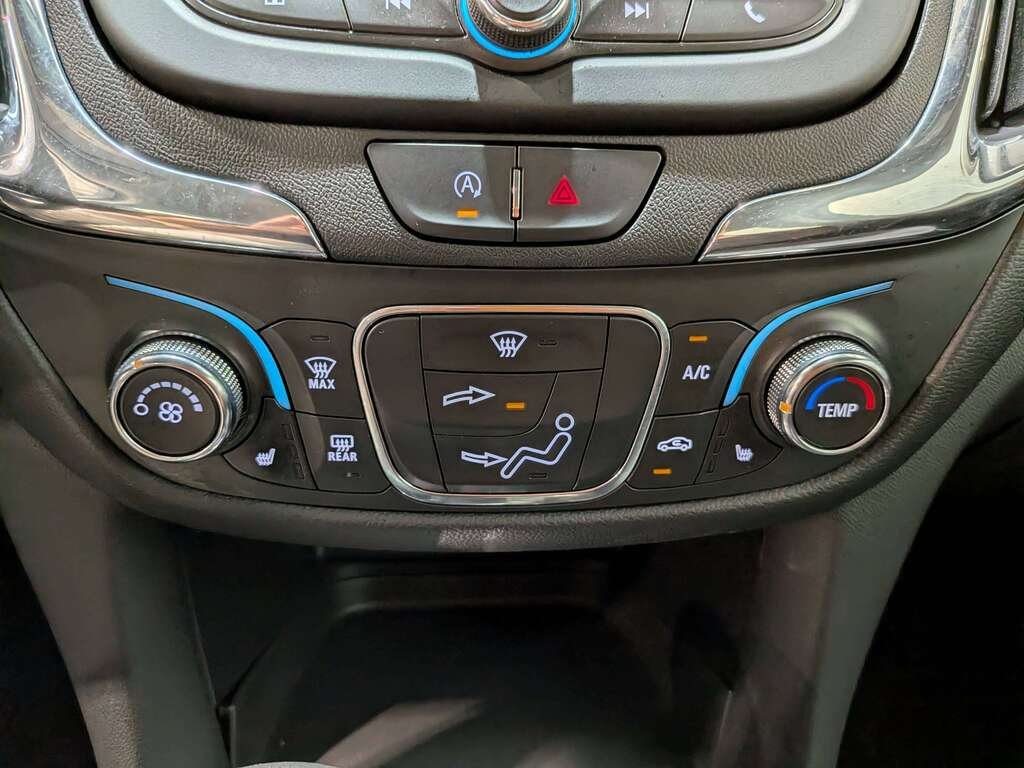 Chevrolet Equinox AWD 4dr LT 2023 Blanc Val-David - photo #25