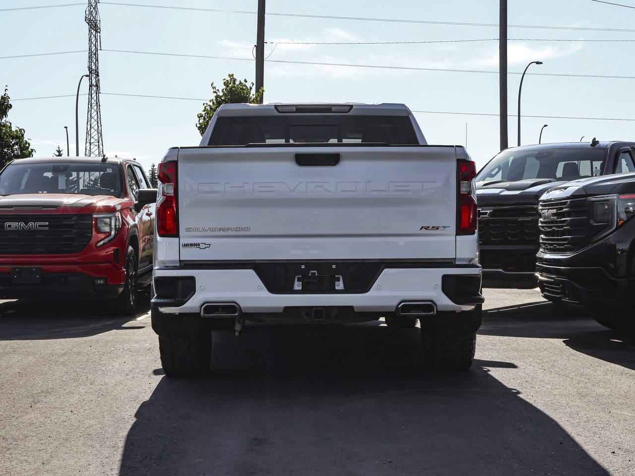 2024 Chevrolet Silverado 1500 4WD Crew Cab 147 RST White Sherwood Park - photo #6