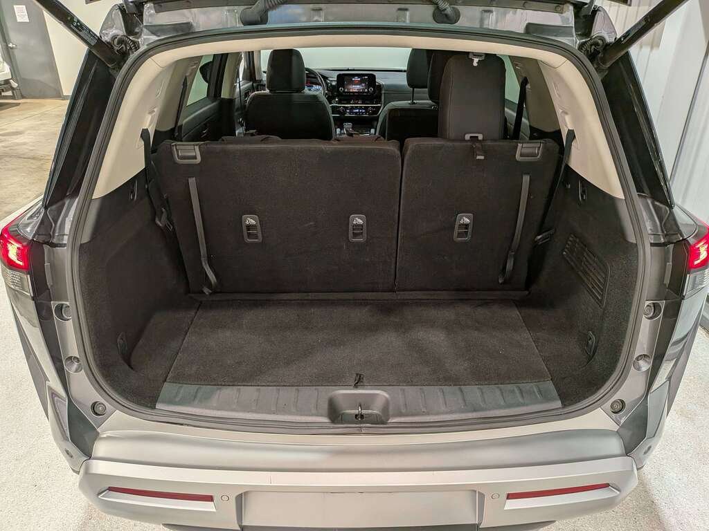 2024 Nissan Pathfinder Rock Creek 4WD Grey Val-David - photo #5
