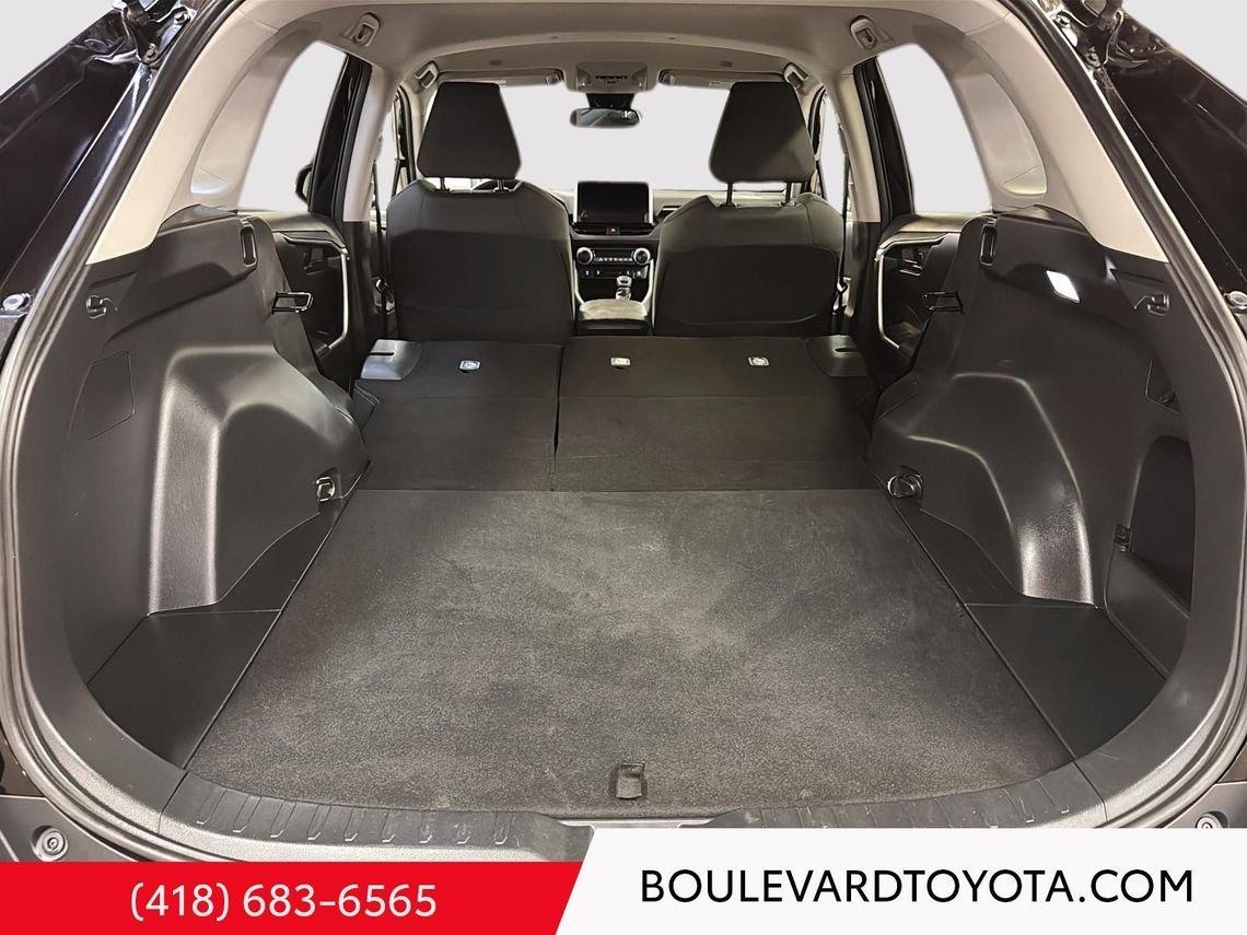 2024 Toyota RAV4 531713-108 | LE, AWD Midnight Black Metallic Québec - photo #31