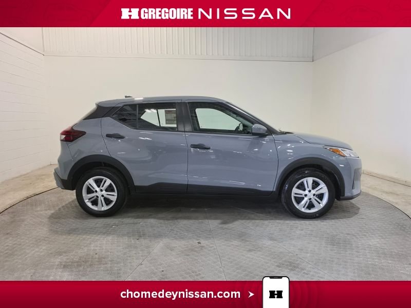 Nissan Kicks 2024 Gris Blainville - photo #11