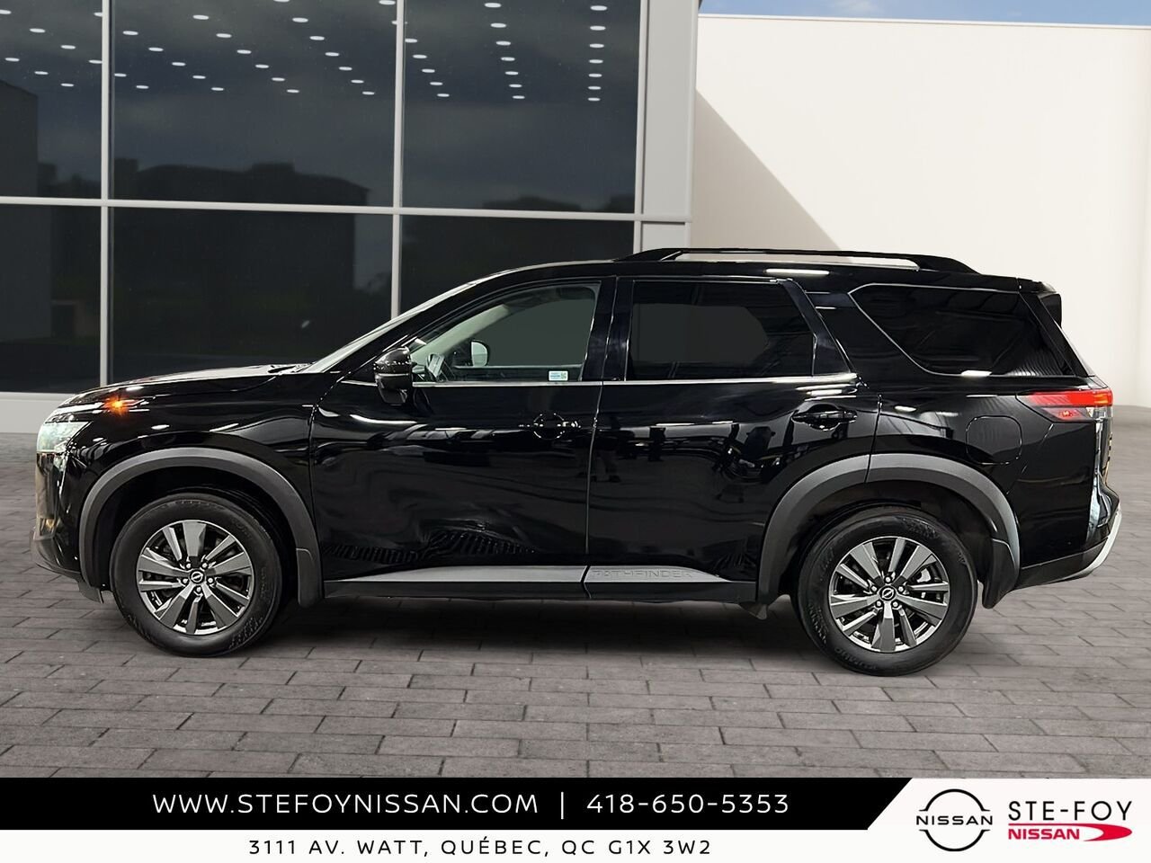 2024 Nissan Pathfinder Black Ste-Foy - photo #4
