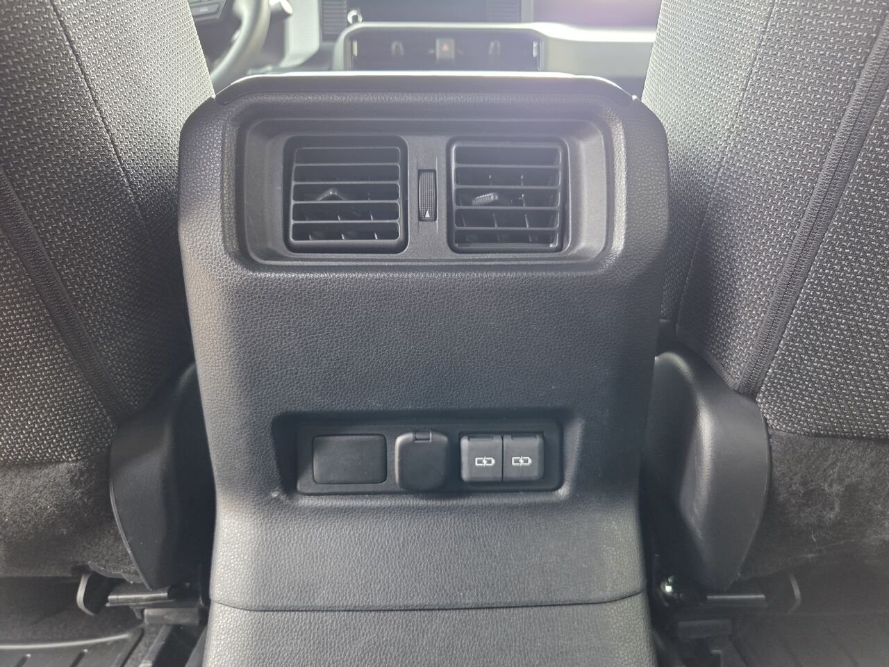 2025 Toyota LAND CRUISER Black Rouyn-Noranda - photo #15