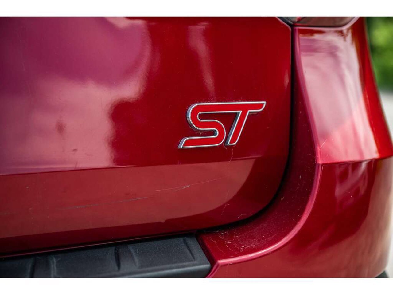 2022 Ford Explorer Red Sainte-Julienne - photo #10