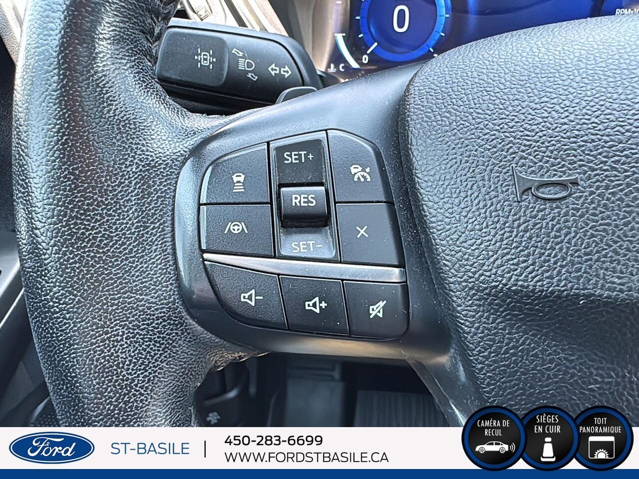 Ford Escape 2020 Bleu Saint-Basile-le-Grand - photo #19