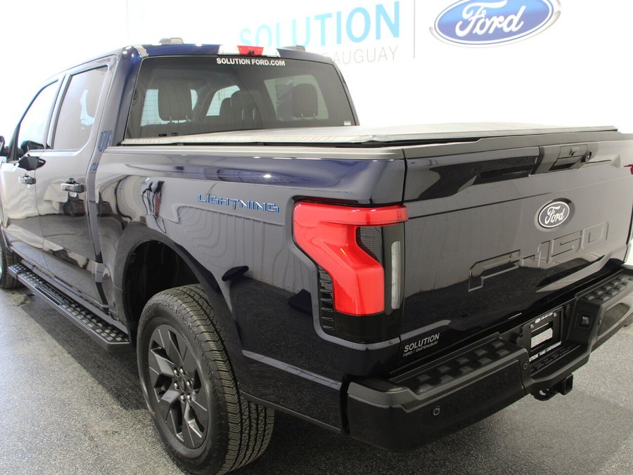 2025 Ford F-150 Lightning flash 2025 Blue
