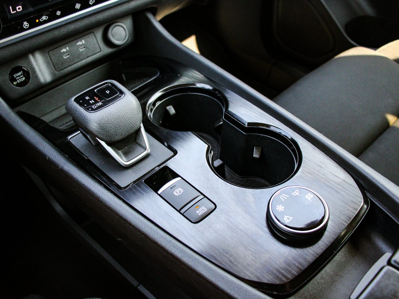 2024 Nissan Rogue AWD S White Sherwood Park - photo #25