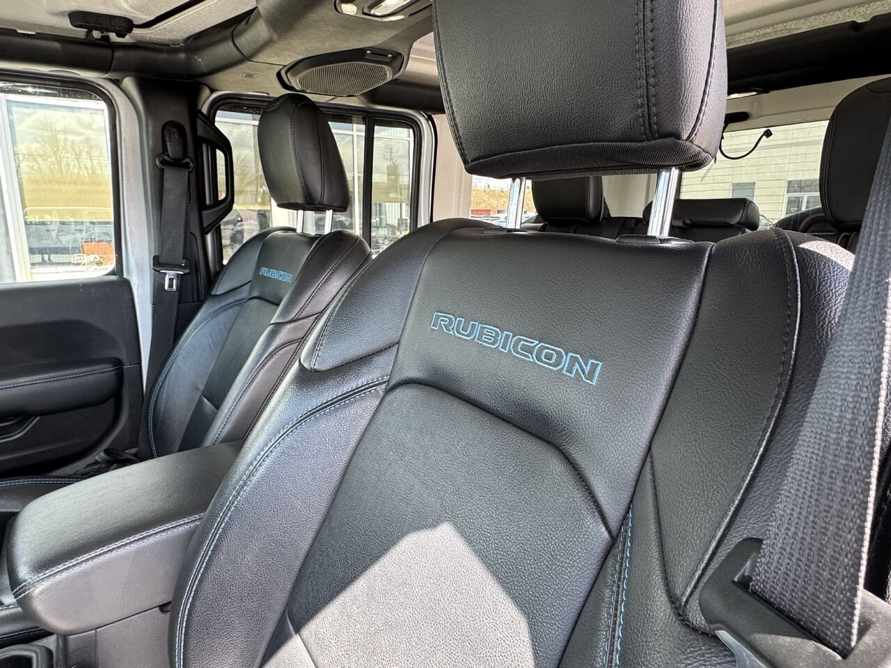 2022 Jeep Wrangler 4xe RUBICON Silver Granby - photo #13
