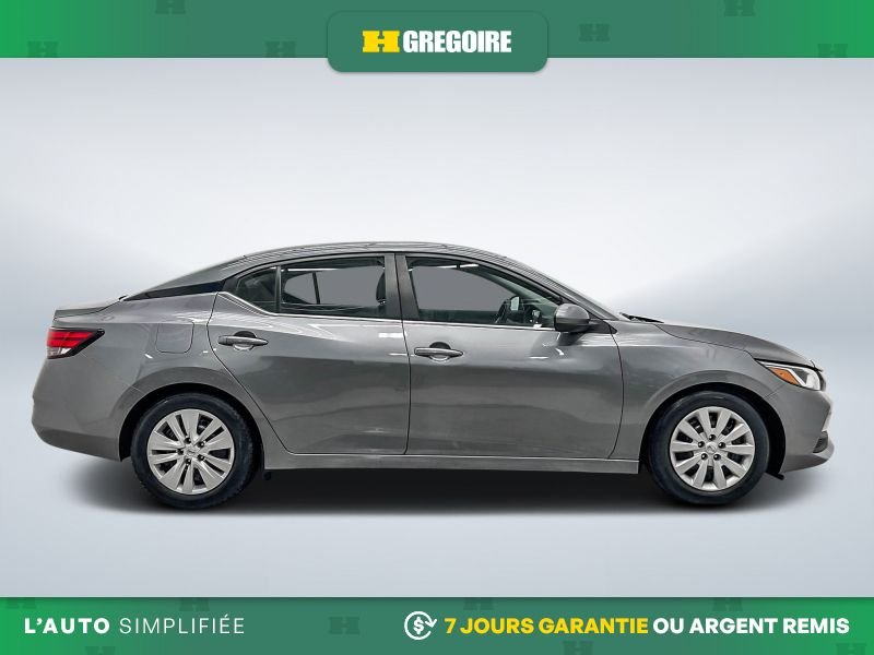 2020 Nissan Sentra Grey Laval - photo #10
