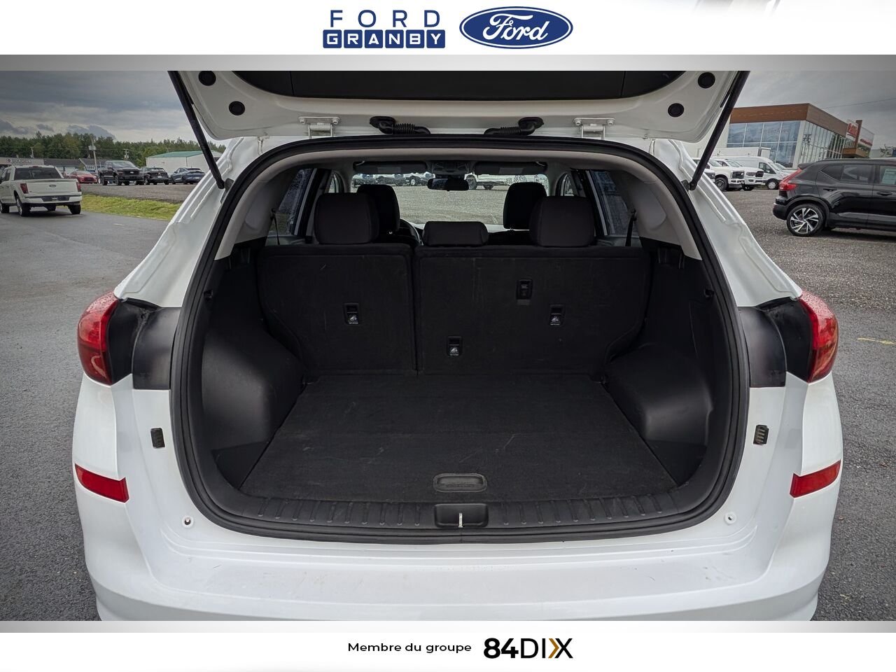2021 Hyundai Tucson White Granby - photo #9