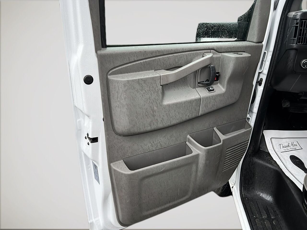 2025 Chevrolet Fourgonnette commerciale tronquée Express White Québec - photo #10