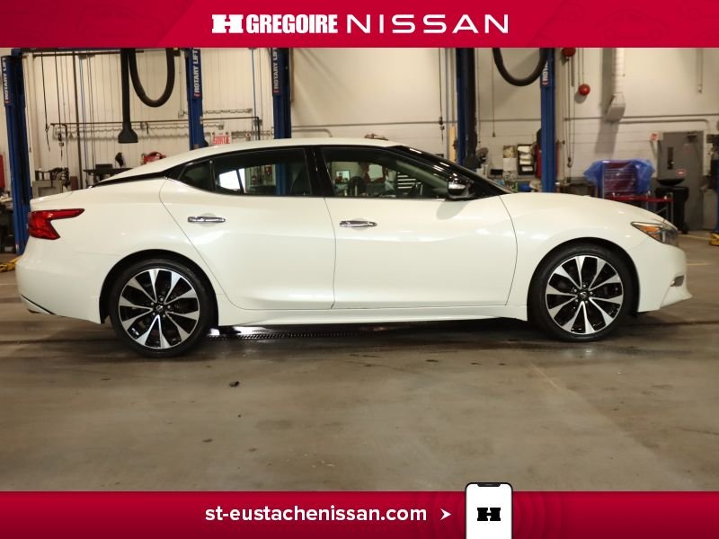 2017 Nissan Maxima White Laval - photo #21