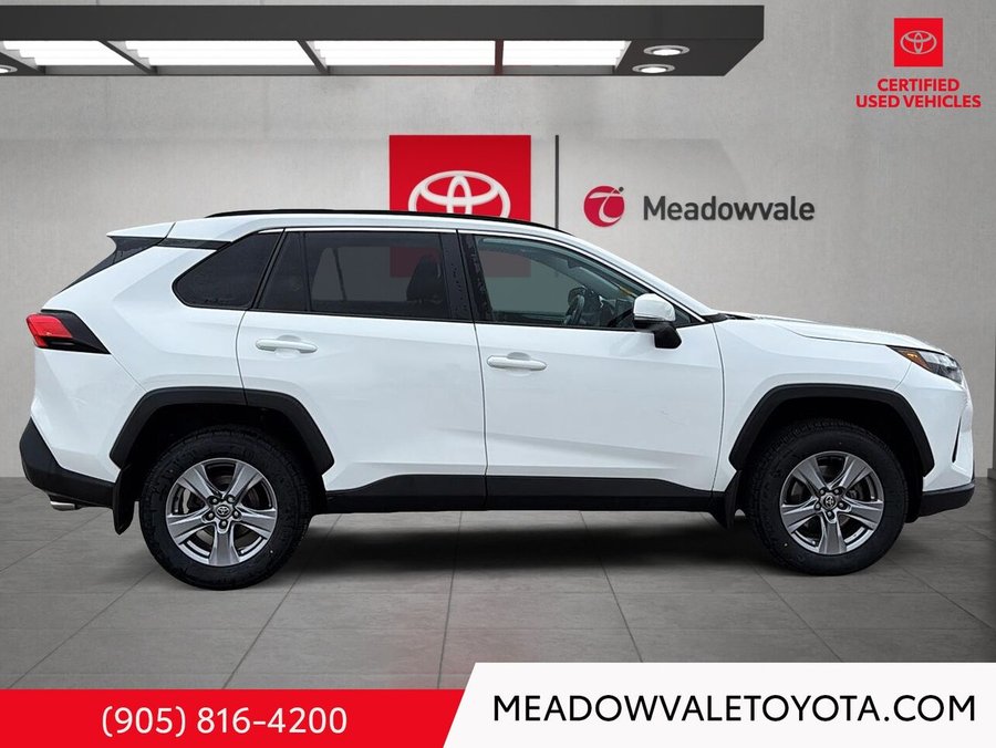 2022 Toyota RAV4 2022 White