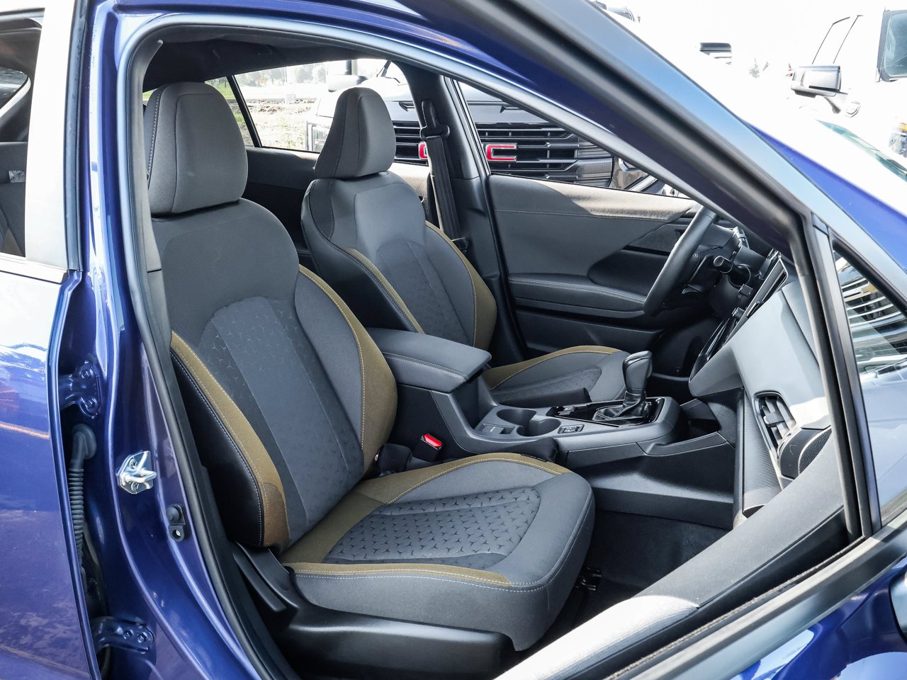 2024 Subaru Crosstrek Onyx AWD Sapphire Blue Pearl Sherwood Park - photo #14