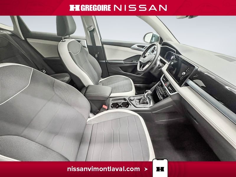 2025 Volkswagen Taos Grey Laval - photo #11