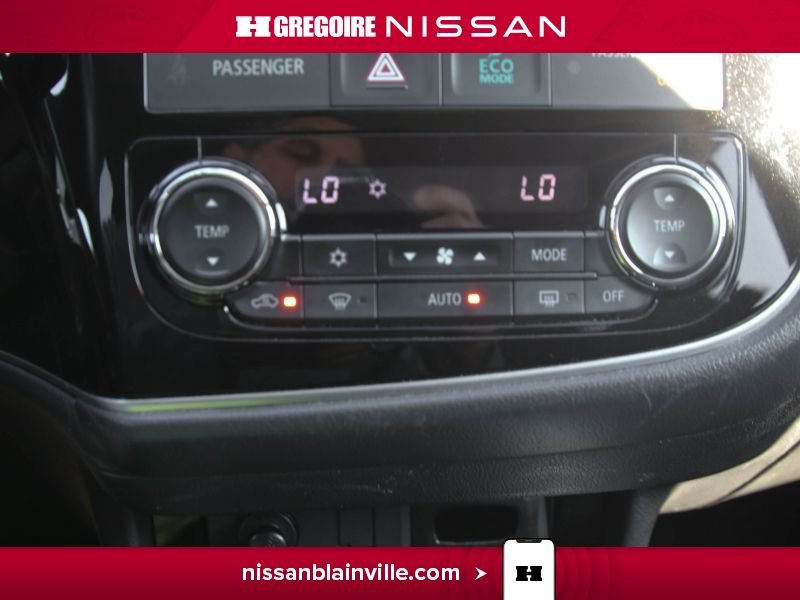 Mitsubishi Outlander 2018 Blanc Laval - photo #19