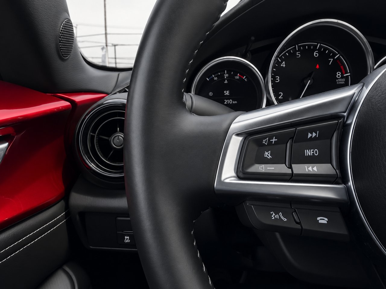 Mazda MX-5 RF GS-P 2024 Rouge Châteauguay - photo #11