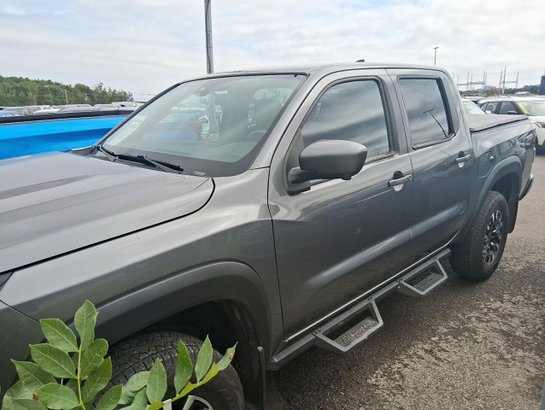 2022 Nissan Frontier PRO-4X 2022 Grey