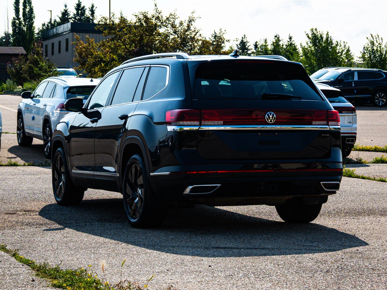 2024 Volkswagen Atlas Highline 2.0 TSI 4MOTION Black Sherwood Park - photo #10