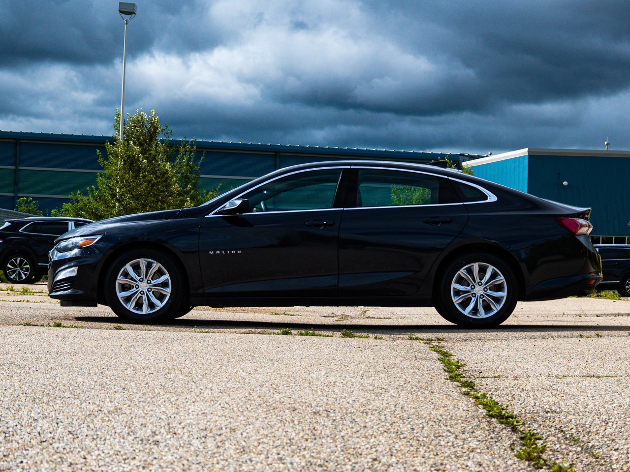 2022 Chevrolet Malibu 4dr Sdn LT Grey Sherwood Park - photo #9