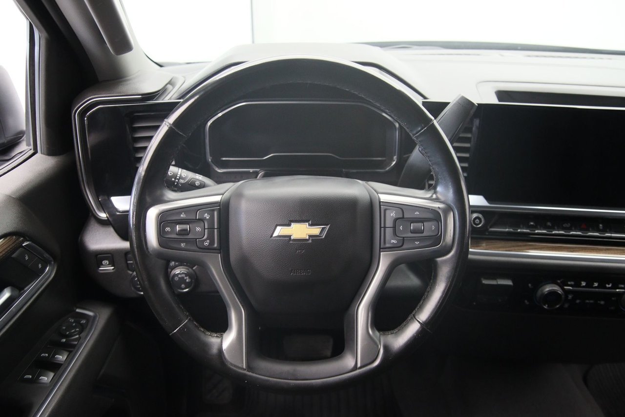 Chevrolet Silverado 1500 NIV 3GCUKDED7SG189713 2025 Gris Chicoutimi - photo #10