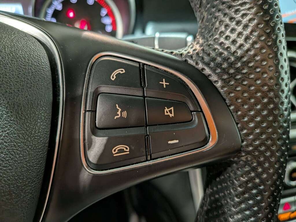 2019 Mercedes-Benz CLA CLA 250 4MATIC Coupe Black Val-David - photo #15