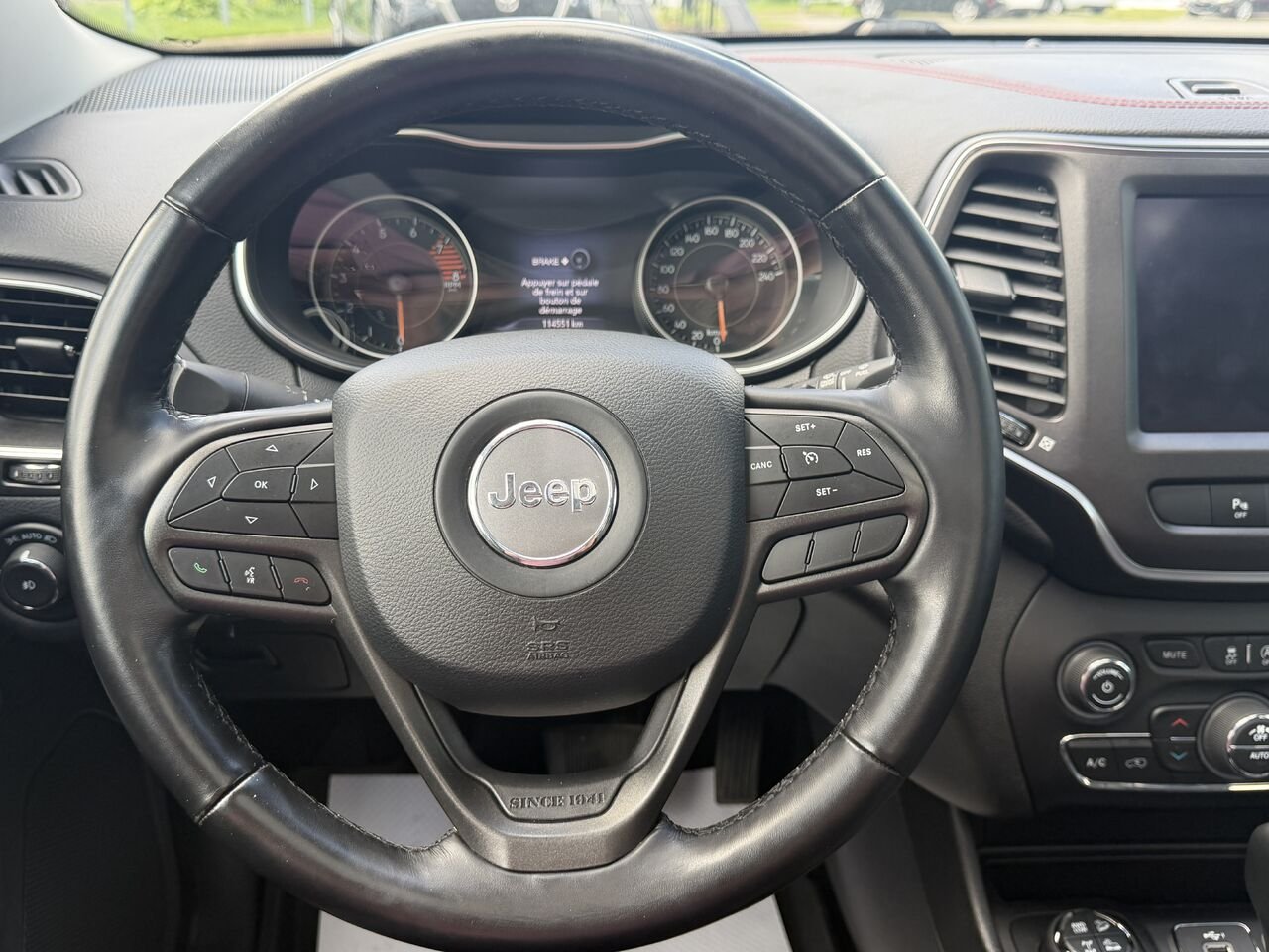 2021 Jeep Cherokee Beige Ste-Marie - photo #15