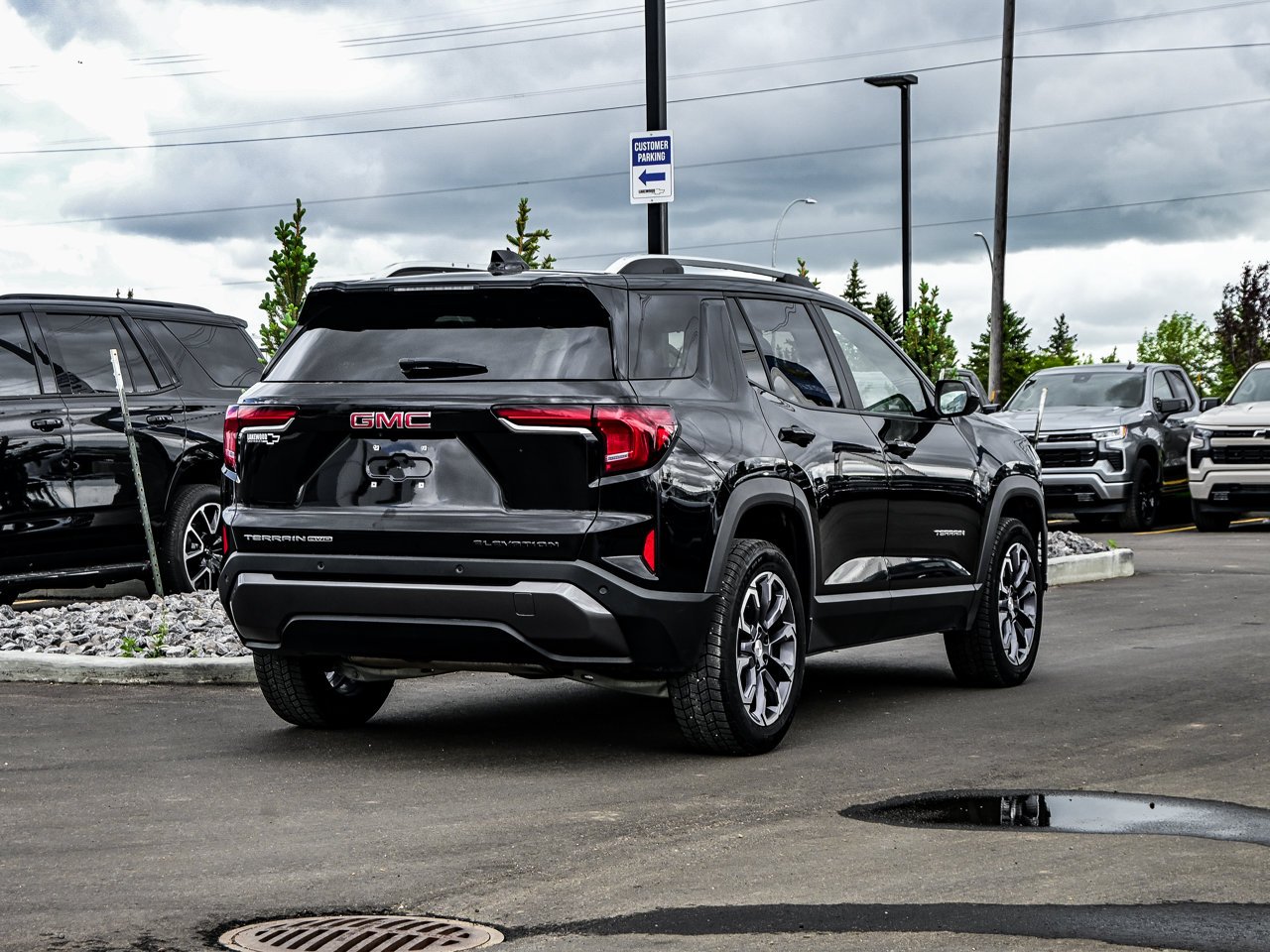 2026 GMC Terrain AWD 4dr Elevation Black Sherwood Park - photo #12