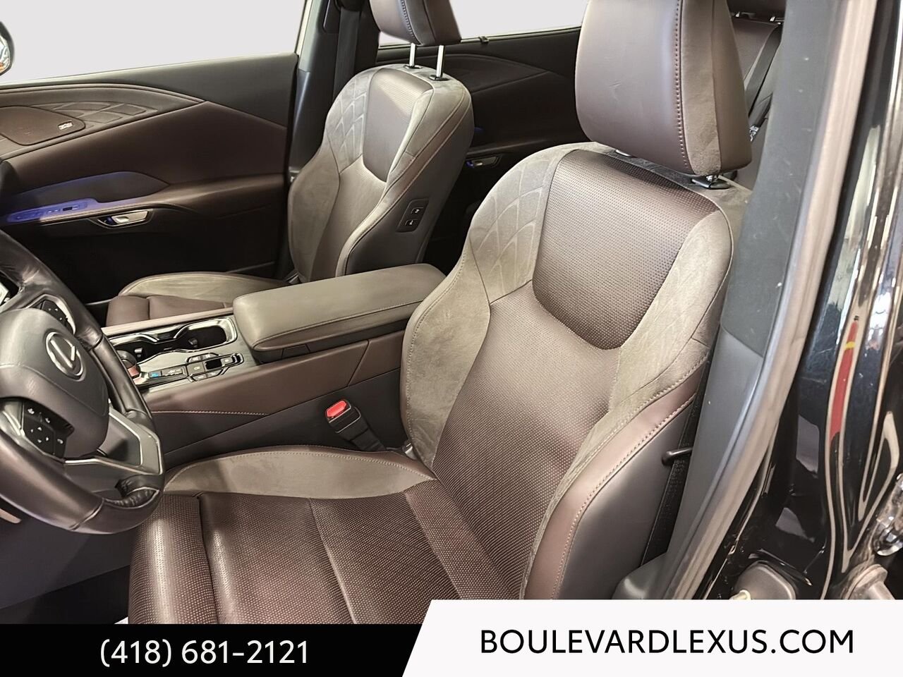 LEXUS RX 601173 2025 Noir Québec - photo #8