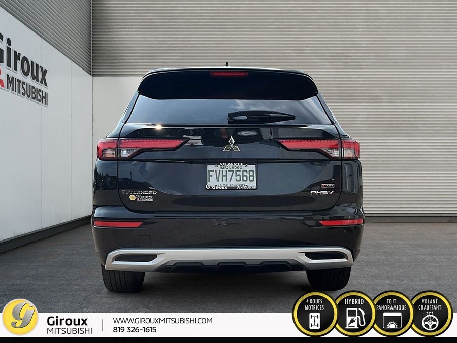 2024 MITSUBISHI Outlander Plug-In Hybrid SEL Black