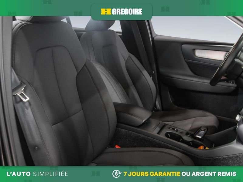 Volvo XC40 2021 Noir Blainville - photo #28