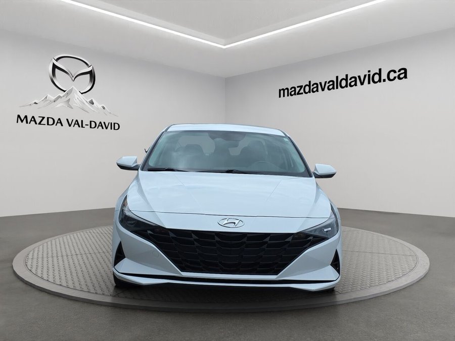 2021 Hyundai Elantra Preferred IVT, Bluetooth, Commande audio au volant, volant chauffant White