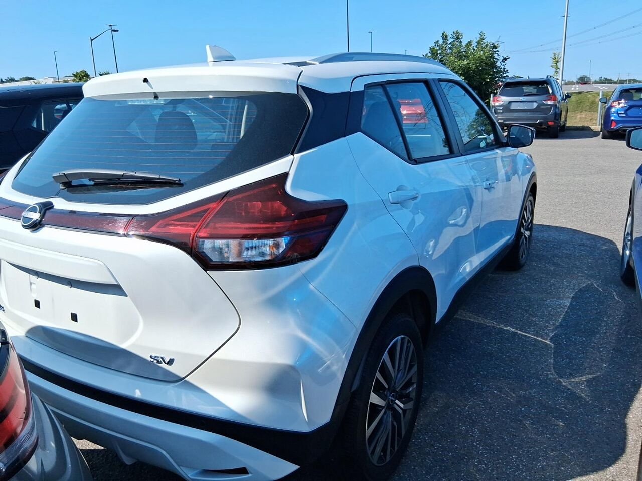 Nissan Kicks SV TA 2024 Blanc Québec - photo #1
